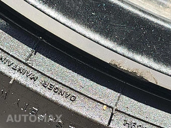 2025 Mercedes-Benz C 300 - miniatura 25