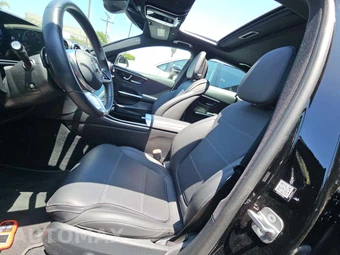 2025 Mercedes-Benz C 300 - miniatura 6