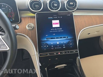 2025 Mercedes-Benz C 300 - miniatura 11