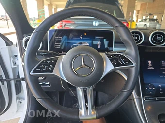 2025 Mercedes-Benz C 300 - miniatura 10