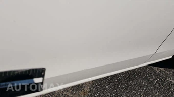 2025 Mercedes-Benz C 300 - miniatura 21