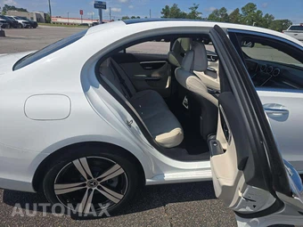 2025 Mercedes-Benz C 300 - miniatura 13