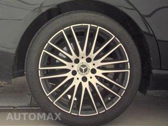 2025 Mercedes-Benz C 300 – miniatura 11