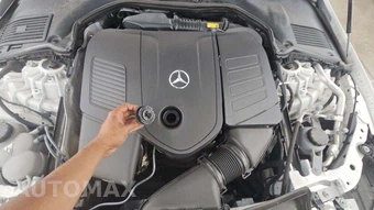 2025 Mercedes-Benz C 300 - miniatura 24