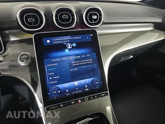 2025 Mercedes-Benz C 300 - miniatura 11