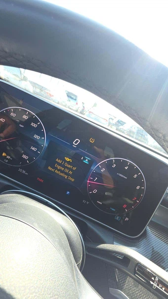 2025 Mercedes-Benz C 300 - miniatura 26