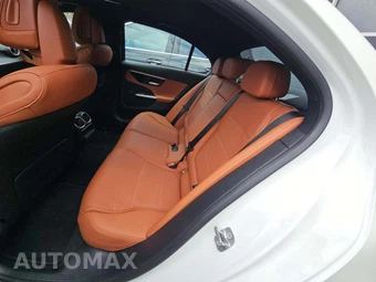 2025 Mercedes-Benz C 300 - miniatura 10