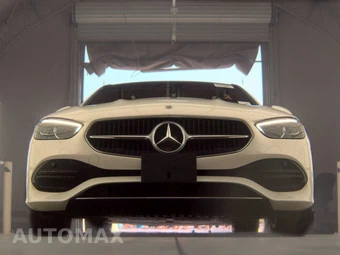 2025 Mercedes-Benz C 300 - miniatura 3