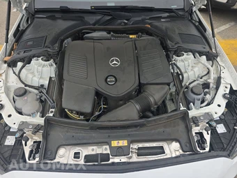 2025 Mercedes-Benz C 300 - miniatura 16