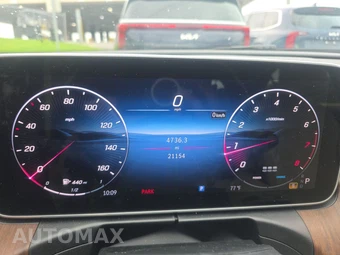 2025 Mercedes-Benz C 300 - miniatura 12