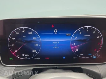 2025 Mercedes-Benz C 300 - miniatura 5
