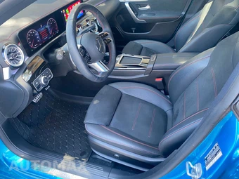 2025 Mercedes-Benz CLA 250 - miniatura 13
