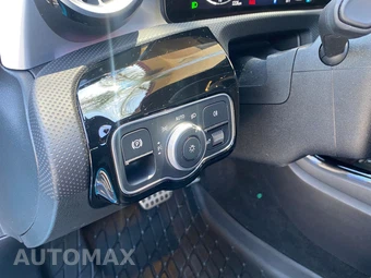 2025 Mercedes-Benz CLA 250 - miniatura 23