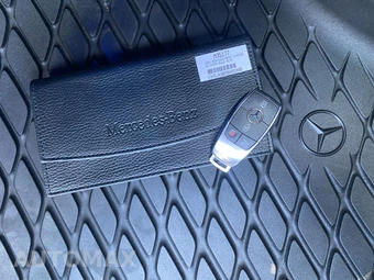 2025 Mercedes-Benz CLA 250 - miniatura 31