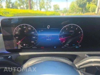 2025 Mercedes-Benz CLA 250 - miniatura 9