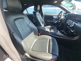 2025 Mercedes-Benz CLA 250 - miniatura 14