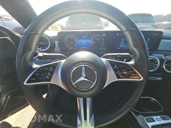 2025 Mercedes-Benz CLA 250 - miniatura 16