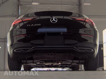 2025 Mercedes-Benz CLA 250 - miniatura 7