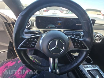 2025 Mercedes-Benz CLA 250 - miniatura 10