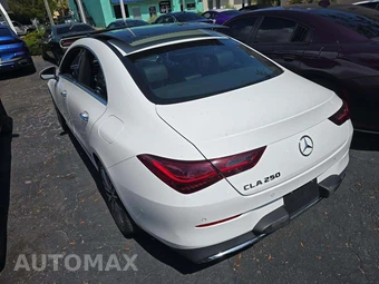 2025 Mercedes-Benz CLA 250 - miniatura 2