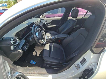 2025 Mercedes-Benz CLA 250 - miniatura 6