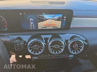 2025 Mercedes-Benz CLA 250 - miniatura 11