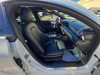 2025 Mercedes-Benz CLA 250 - miniatura 19