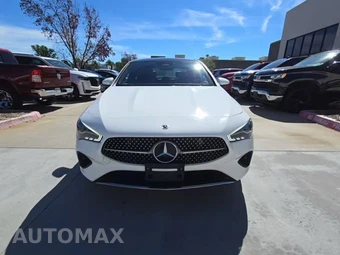 2025 Mercedes-Benz CLA 250 - miniatura 2