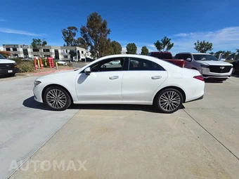 2025 Mercedes-Benz CLA 250 - miniatura 3