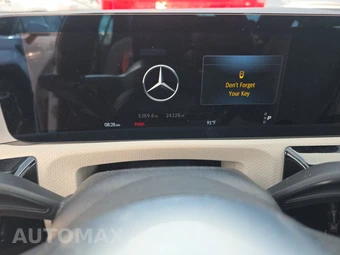 2025 Mercedes-Benz CLA 250 - miniatura 12