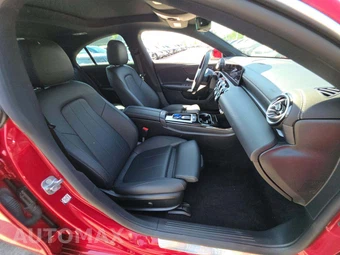 2025 Mercedes-Benz CLA 250 – miniatura 18