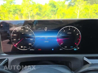 2025 Mercedes-Benz CLA 250 – miniatura 9