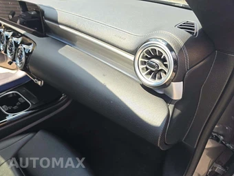 2025 Mercedes-Benz CLA 250 - miniatura 19