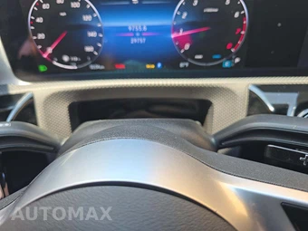 2025 Mercedes-Benz CLA 250 - miniatura 9