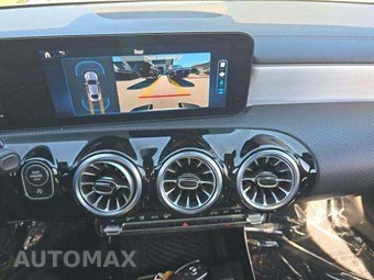 2025 Mercedes-Benz CLA 250 - miniatura 11