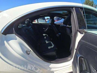 2025 Mercedes-Benz CLA 250 - miniatura 17