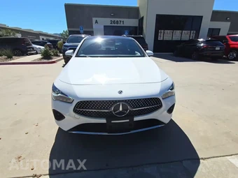 2025 Mercedes-Benz CLA 250 - miniatura 2