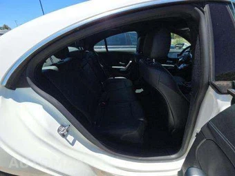 2025 Mercedes-Benz CLA 250 - miniatura 16