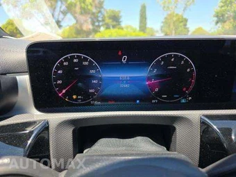 2025 Mercedes-Benz CLA 250 - miniatura 9