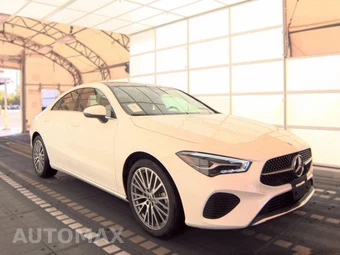 2025 Mercedes-Benz CLA 250 - miniatura 3