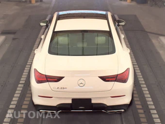 2025 Mercedes-Benz CLA 250 - miniatura 5