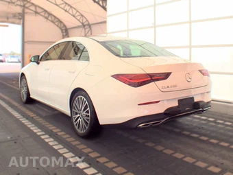2025 Mercedes-Benz CLA 250 - miniatura 6