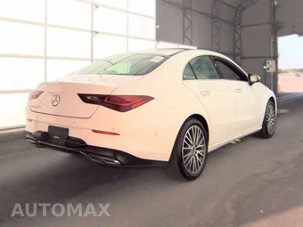 2025 Mercedes-Benz CLA 250 - miniatura 4