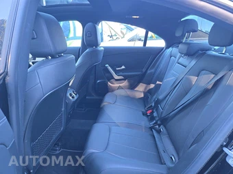 2025 Mercedes-Benz CLA 250 - miniatura 13