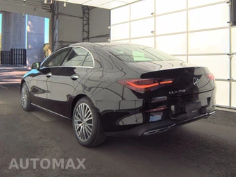 2025 Mercedes-Benz CLA 250 - miniatura 6