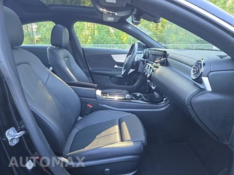 2025 Mercedes-Benz CLA 250 - miniatura 8