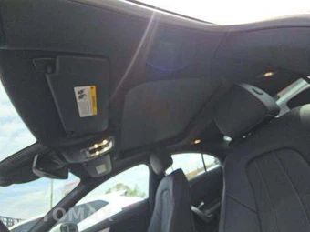 2025 Mercedes-Benz CLA 250 - miniatura 11