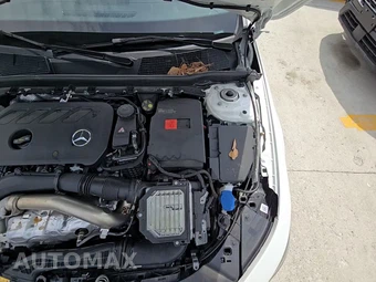2025 Mercedes-Benz CLA 250 - miniatura 21