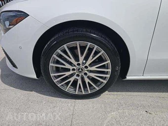2025 Mercedes-Benz CLA 250 - miniatura 23