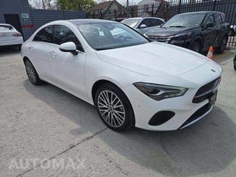 2025 Mercedes-Benz CLA 250 - miniatura 4
